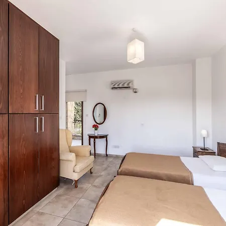 Villa Evanthia