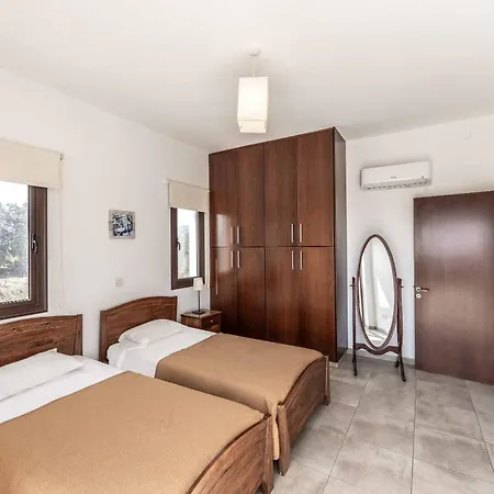 Villa Evanthia *