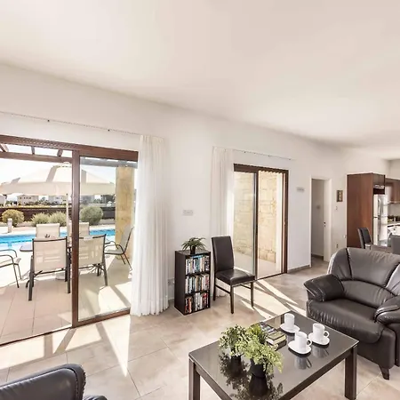 Villa Evanthia