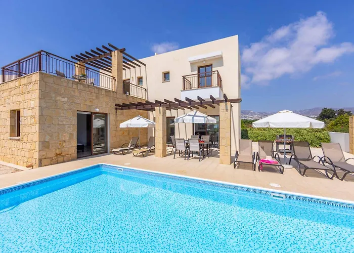 Evanthia فيلة بييا